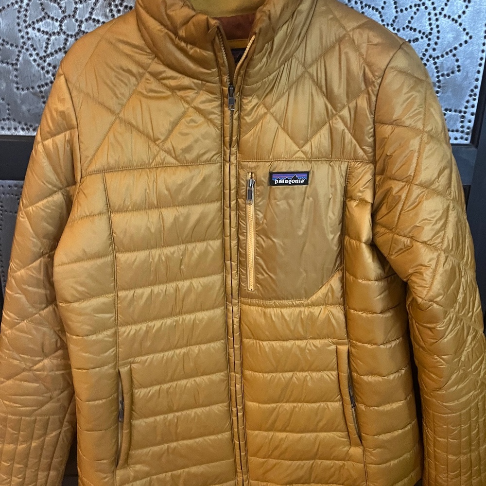 Women’s Patagonia jacket large